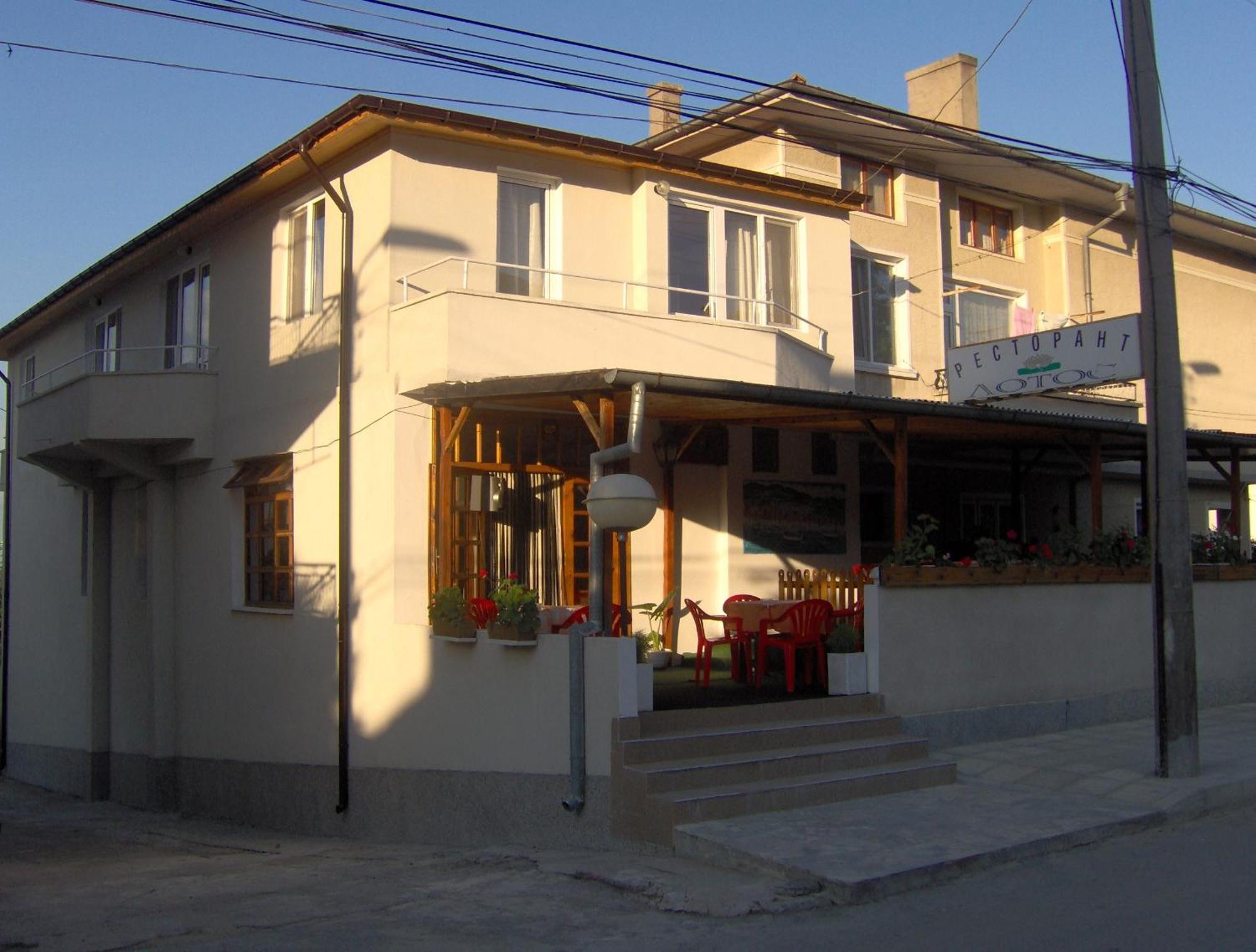 Guest Rooms Grudovi Obzor Extérieur photo
